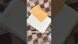 Don’t deep fry your tofu anymore! Mix it with cheese to make some cheesecake 
