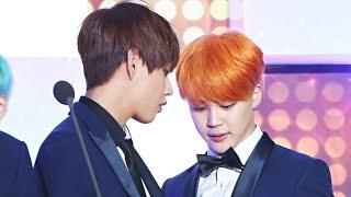 Taehyung proves he's in love with Jimin (VMin/MinV) Taehyung enamorado