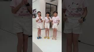 It's too difficult to choose whether the triplets should go to Peking University or Tsinghua Univers