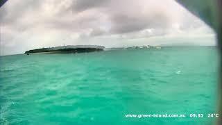 Green Island and its reef is very close to the mainlan, lying only 27 km from Cairns.