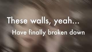 Tom Bender - "Walls" (Official Lyric Video) feat. Justine Blazer