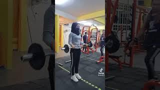 HIJAB GYM MENGENCANGKAN AREA PAHA !!!!!