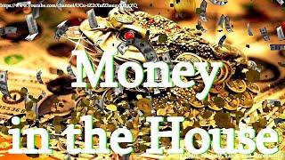 Money. Feng shui. The golden frog. Money goes home 1000%. Luck and Prosperity