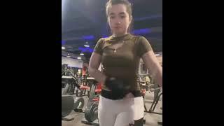 Jangan Ngintip Yah... NgeGym Dulu Biar Sehat