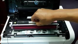 HP LaserJet Pro CP1025 Color Printer - Remove cartridge