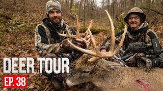 PUBLIC LAND BUCK RIGHT OFF THE ROAD! Aaron's Iowa Buck - DEER TOUR E38