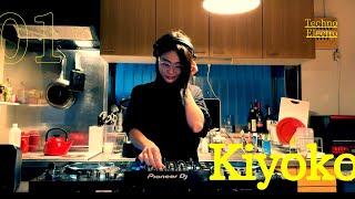 DJ Kiyoko - My First Mix at kitchen | techno, electro