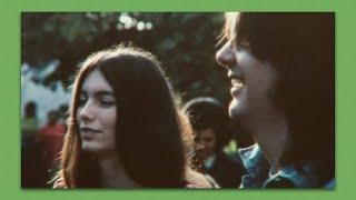 Gram Parsons & Emmylou Harris. "Hickory Wind"