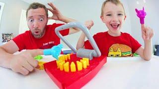 Father & Son PLAY SNAP TRAP! / Don't Get Crushed!!