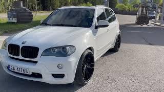 X5 3.0d stage 2 tuning and Xhp stage 3 tuning gearbox with straigtpipe and Kw v3 22" summer wheels:)