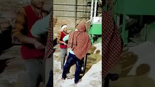 dekho Na a kismat ki majburi #vairalvideo #shortvideo #funny #shorts #subscribe #majburi #short