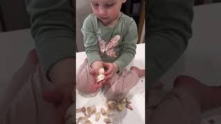 GROWING GARLIC #gardeningtips #homestead #growyourownfood