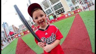 FATHER SON PRO BASEBALL!