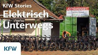 Mit dem E-Bike AfricroozE unterwegs in Uganda