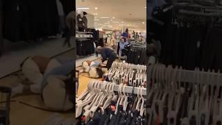 Traveller women fight while shopping  #Ireland #Travellers #Gypsy #Irish #Banter #UK #fyp