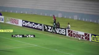 Primeiro gol de Marcão pelo Goiás