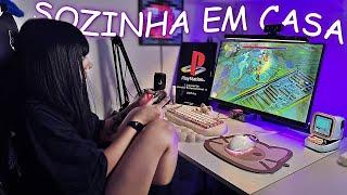 O que uma GAMER faz SOZINHA EM CASA