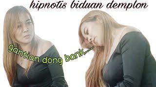 # hipnotis # : gantian dong bank....