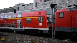 112-Sandwich mit DR-Dostogarnitur - Ausfahrt einer RB nach Neckarsulm aus Stuttgart Hbf