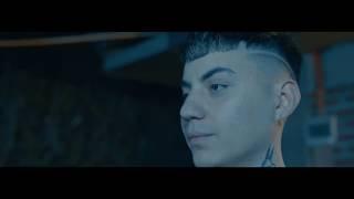 Shelo - Hay Algo En Ti  (Oficial Video)