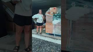 Target pallet