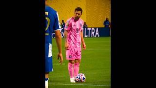Messi Shockes Everyone With His Free Kick 