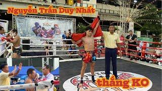 Nguyễn Trần Duy Nhất chiến thắng Knock Out trước võ sĩ Brazil bằng đòn chỏ đẩy.