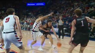 Reed Bailey scores career-high 32 to lead Davidson to 72-66 victory over Richmond