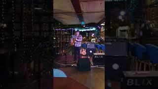 Quantum Penguin at Frankville Songwriters Showcase 19th April 2023 – Sweet Music