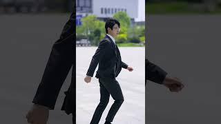 Save me#SheEscapedBadFamilyAndBecameBillionairesQueen #shorts #Chinesedrama #cdrama #dramachina