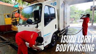 Isuzu Lorry Bodywashing Athurugiriya Service Station