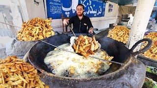 Pakistan STREET FOOD -Ilyasi Mosque Pakora Older Than PAKISTAN!!! Desi Ghee Pratha + Shahi Daal 