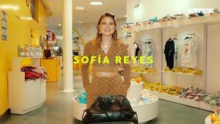 Sofía Reyes nos muestra los esenciales de su bolsa