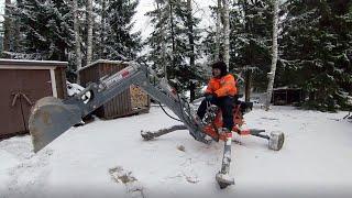 Siirretäänpäs Tarmo kaivuri suojaan.