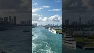 Video from a cruise ship #billionaire #luxury #miami #megayacht