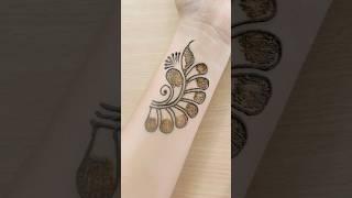 shaded front hand mehandi design #mehndi #letestmehndi #henna #mehandidesigns #shadedmehndi