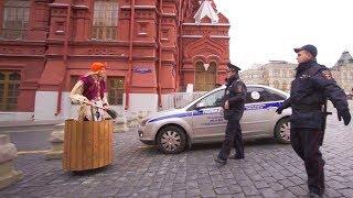 БАБКА на ГИРОСТУПЕ 4! Пранк!  Что случилось у Кремля?! | GRANNY in RUSSIA Prank (Part 4) | MOSCOW