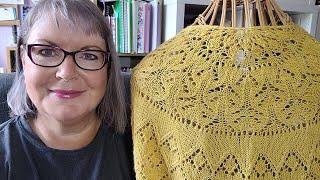 The Knitter 207 - the Kerensa shawl