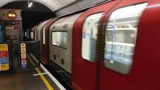 London Underground: Victoria line, 2009 Stock in King's cross St Pancras.