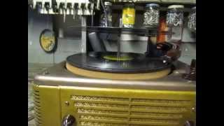 Webster Chicago Phonograph/Record Changer Model 160-1 Demonstration