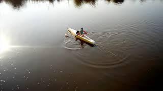 Sculling Technique: Catch/Drive/Recovery on a RC  Robotic rowing boat. Note the water trails!