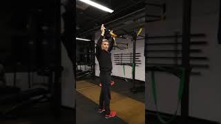 НЕ Делайте Эту Ошибку! Как правильно качать спину в TRX. #shorts