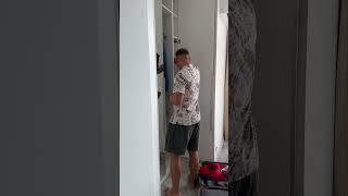 Когда муж больше времени уделяет своему другу , надо действовать 