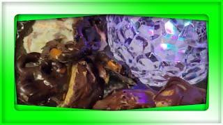 EASY! NO BAKE HOLIDAY TREATS | DIY HOLIDAY TREATS | How To Make Peanut Butter Truffles | Balls