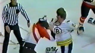 Dave Schultz vs Terry O'Reilly Jan 25, 1976