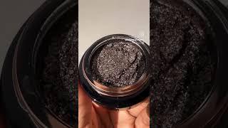 Victoria Beckham Beauty Lid Lustre Eyeshadow in Mink.️