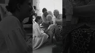 Первое знакомство Пра правнучки Леи с бабой Зоей, ей исполнилось 90 лет в этом году.