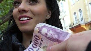 Girl Takes Money For SEX-PublicPickUps -Vicky Love