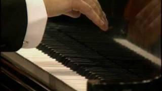 Rachmaninoff - Prelude in C# Minor - Eduardo Rojas, piano