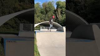 540 FOOTJAM WITH ONE HAND #maddgear #scoot #youtubeshorts #park #funbox